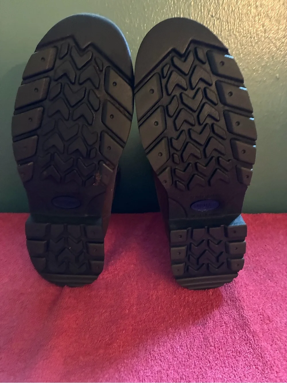 Wolverine pull boots